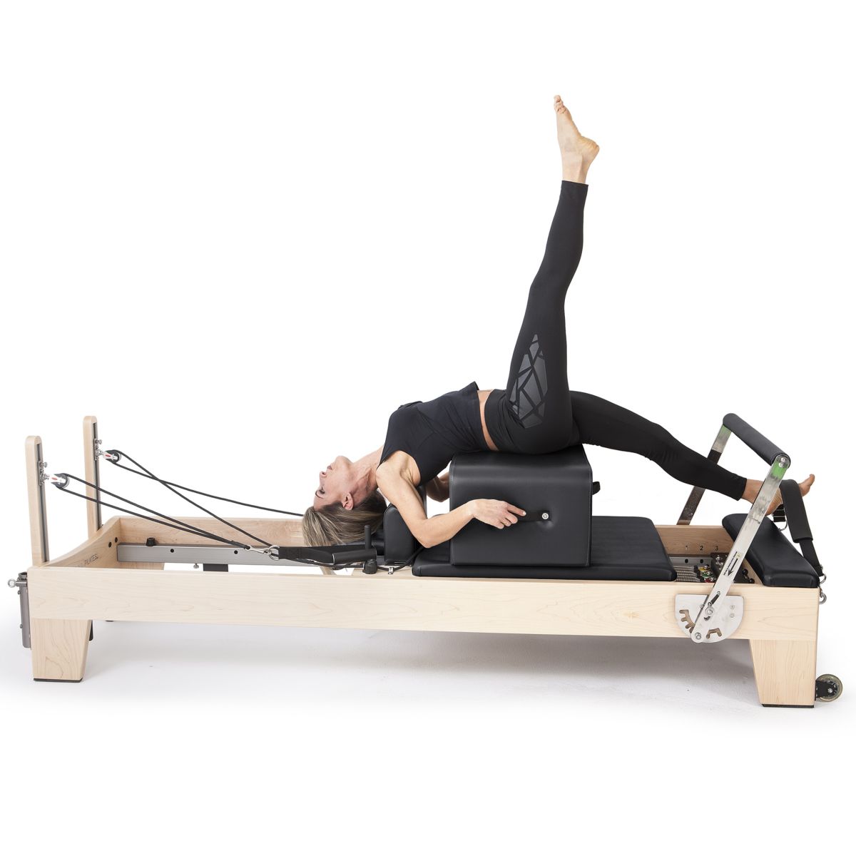Elina Pilates Elite Wood Reformer Bundle in black