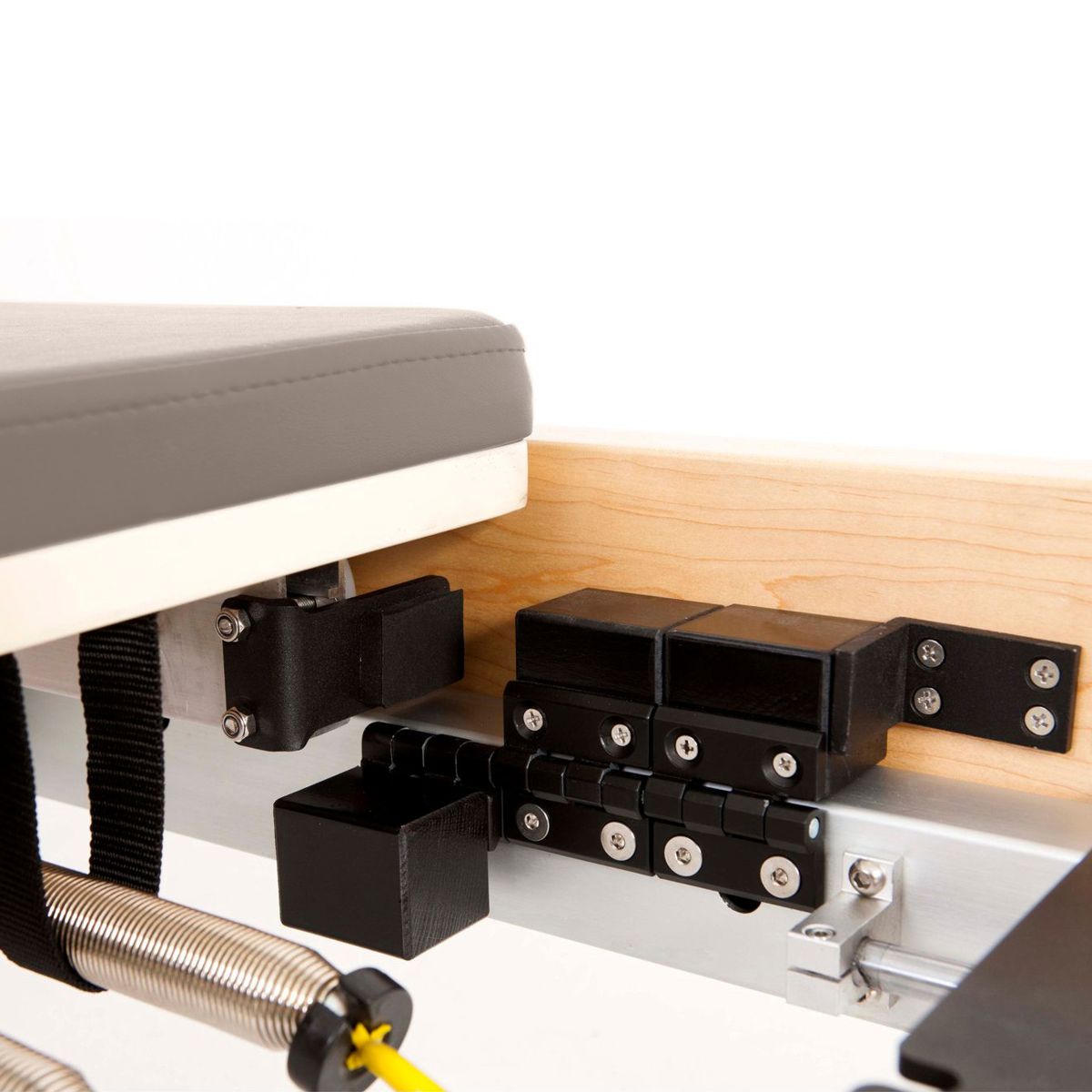 Elina Pilates Physio Wood Reformer Bundle in mocha