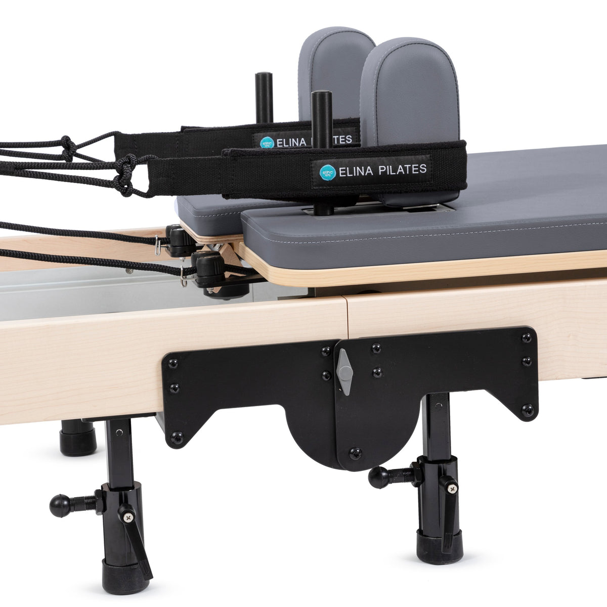 Foot end: shoulder rests, straps, folding plate and adjustable legs, grey