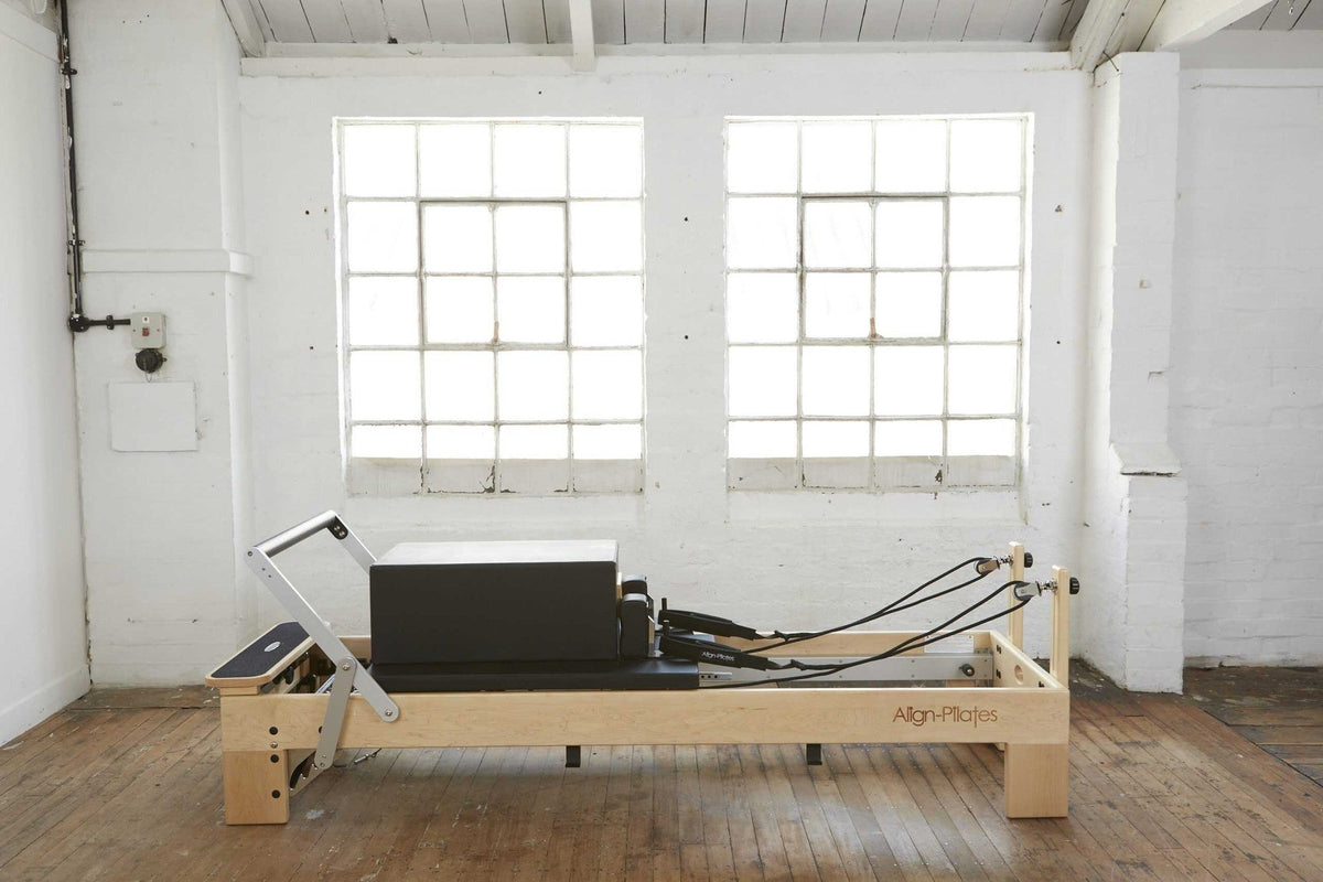 Align Pilates M8-Pro, reformer in a bright studio